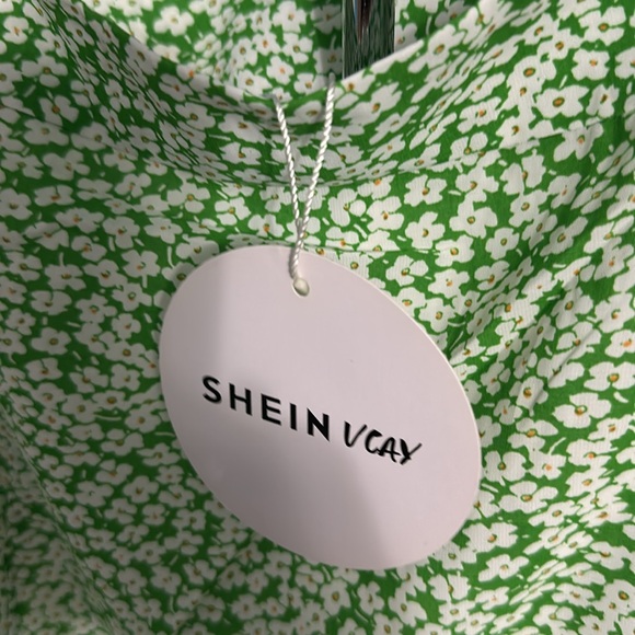 NWT SHEIN Women’s Green Floral Print Skirt - Picture 4 of 4